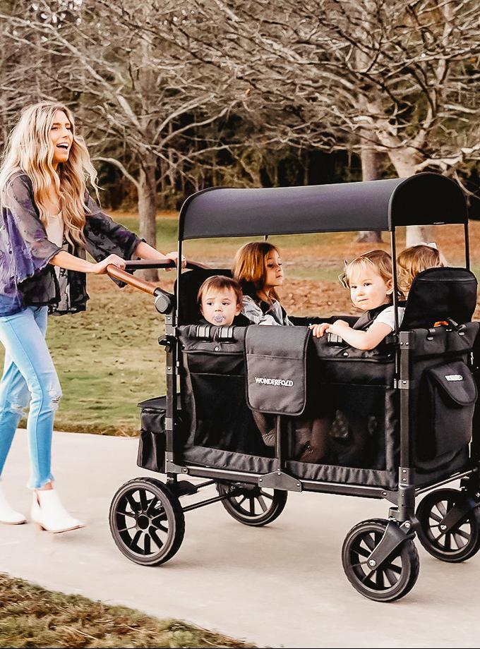 WonderFold Open Box W4 Luxe Quad Stroller Wagon (Final Sale) For Sale